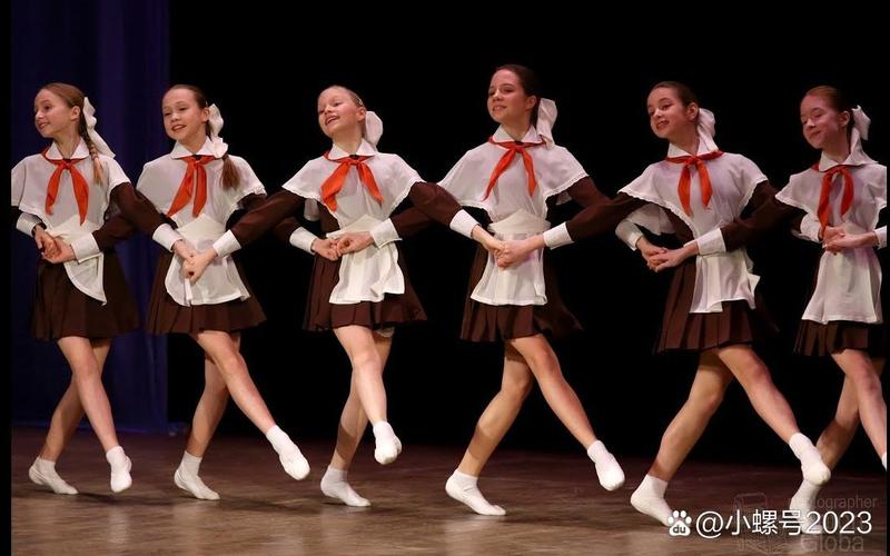 波尔卡舞图片,儿童舞蹈波尔卡