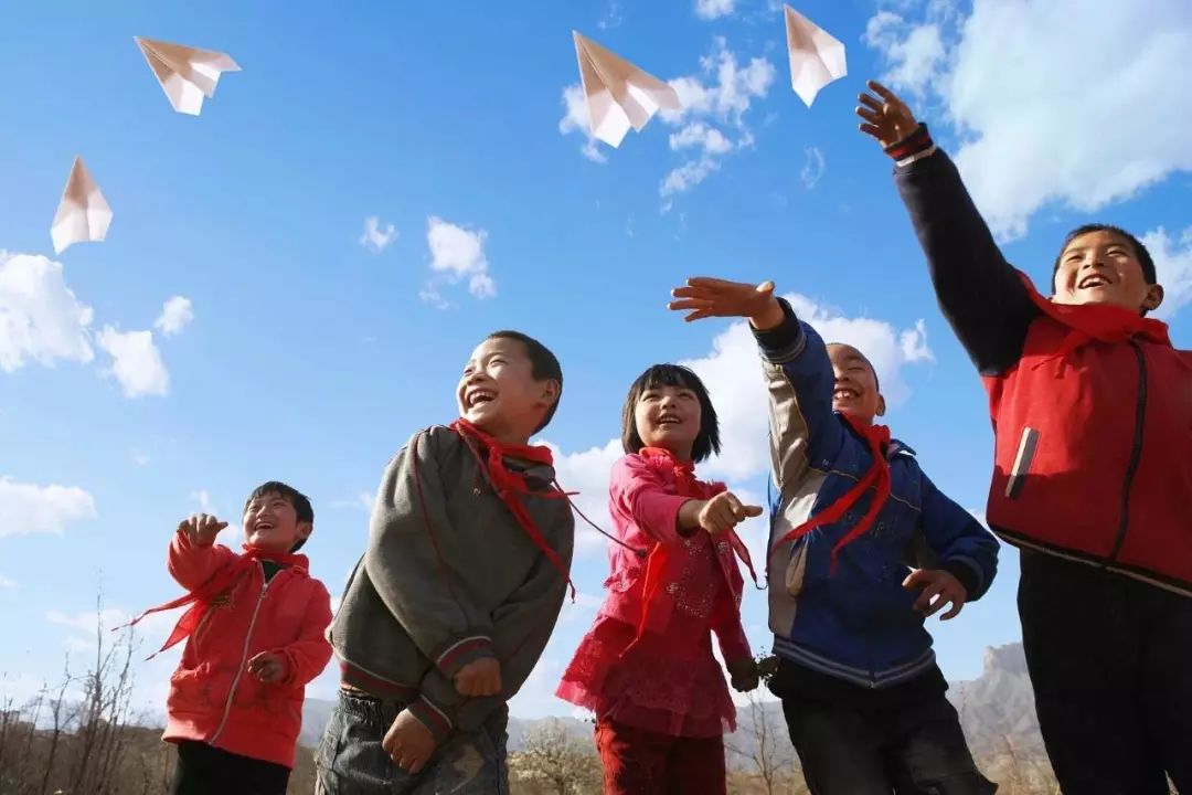 纸飞机哪个会犯法吗-纸飞机在国内用犯法吗