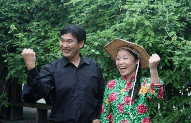 包含口吐芬芳电报员配音的词条