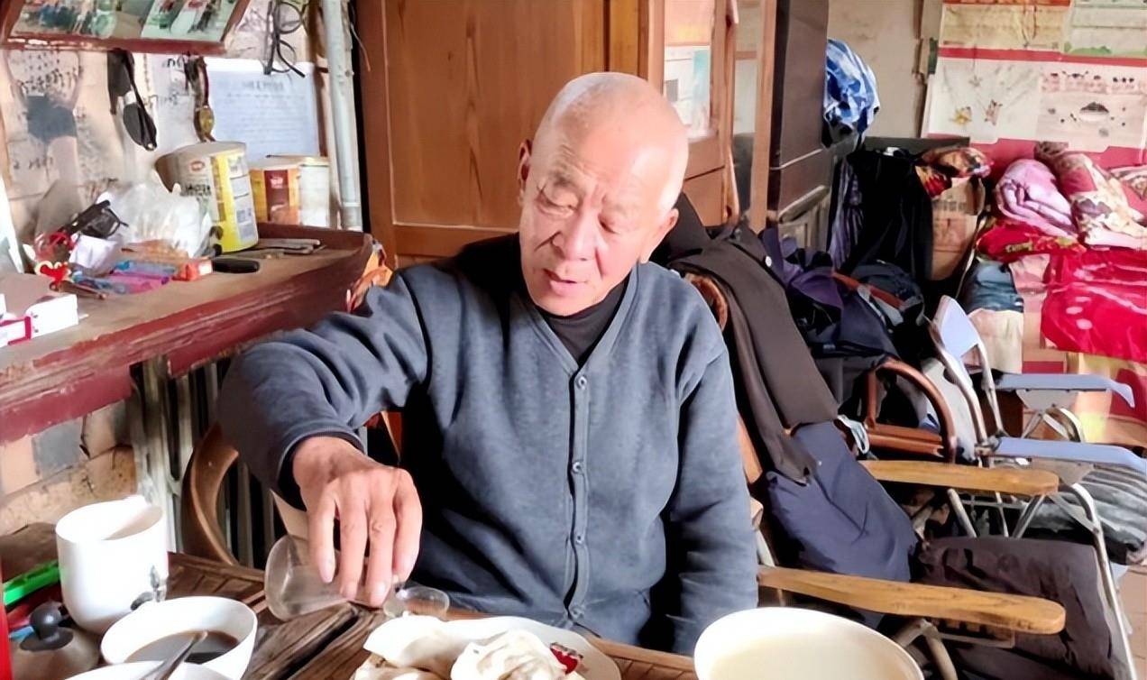 电报员周大爷账号-电报员周大爷是不是当过兵了