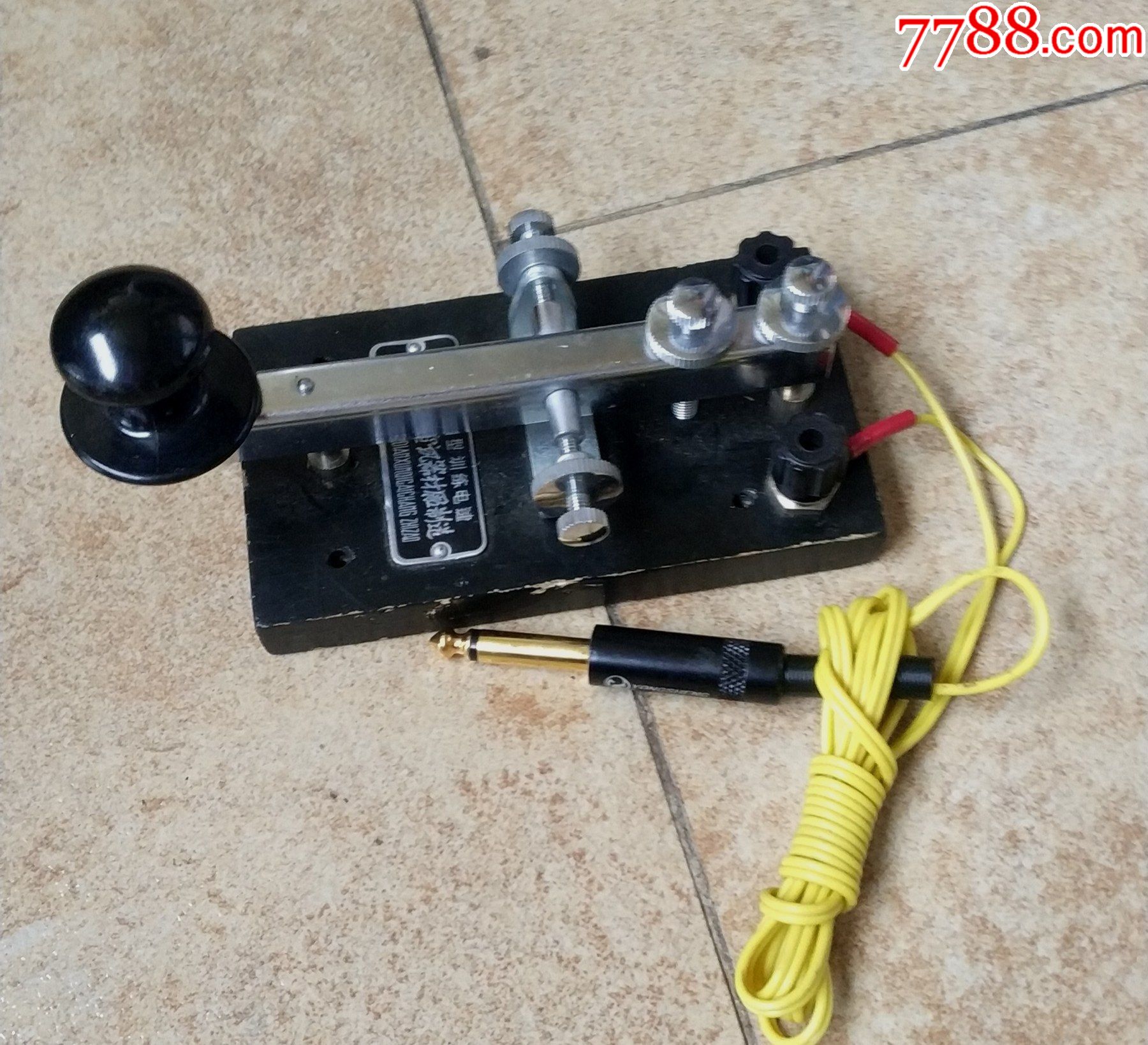 耳朵里一直有发电报声音-耳朵里一直有发电报声音正常吗