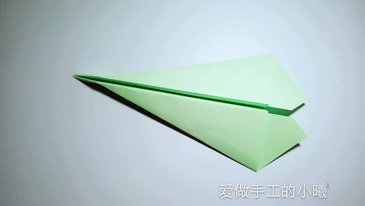 纸飞机的折法-纸飞机的折法最远最久