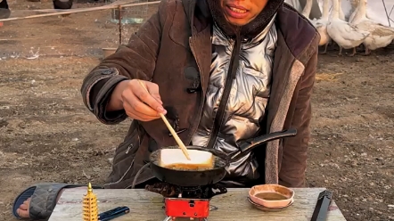 二战电报员是什么梗-二战电报员你圣哥图片