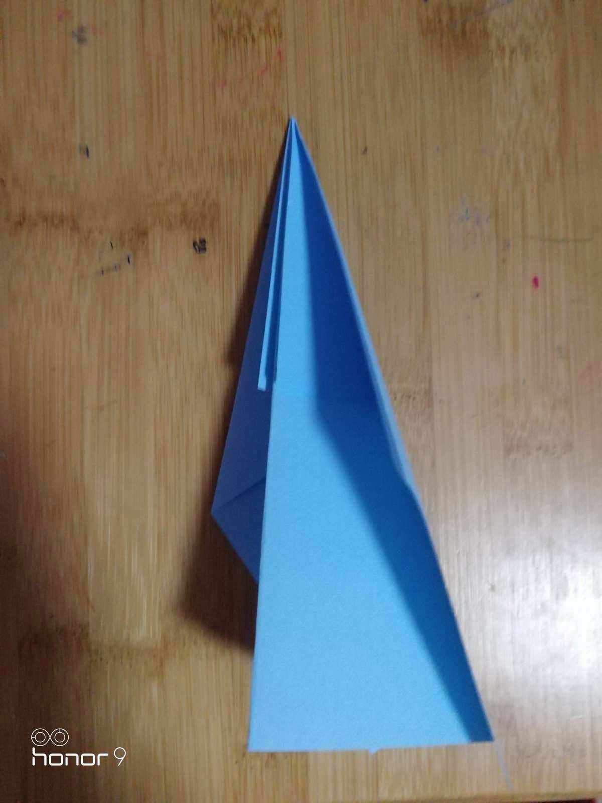 纸飞机怎么玩的视频的简单介绍