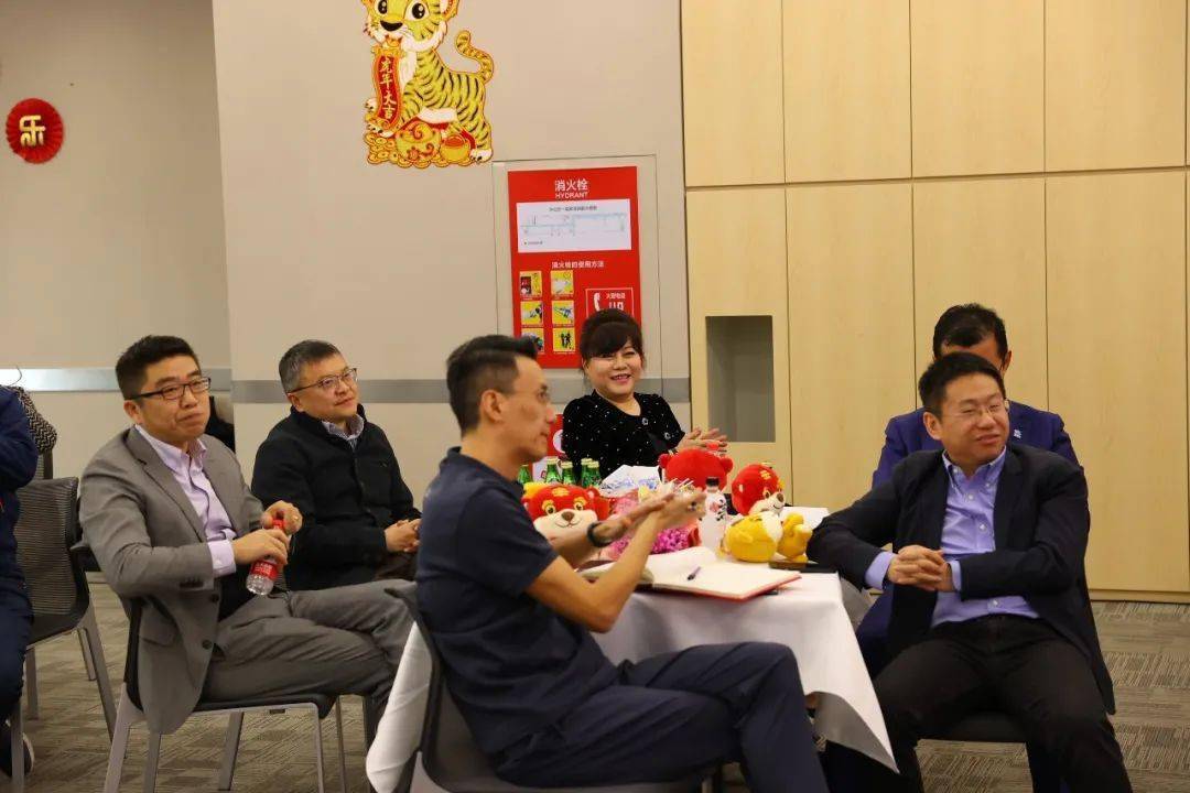 卖u赚了1700被判4年-不知情洗钱100万罪判多少年