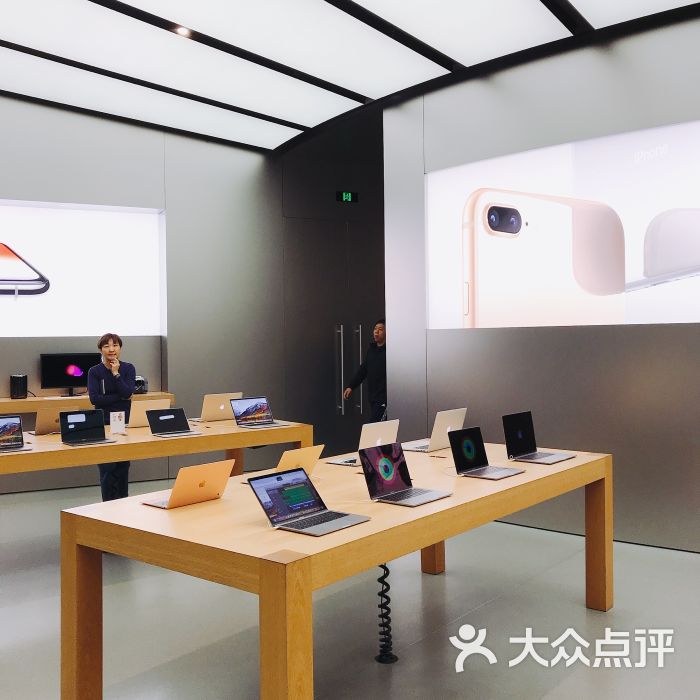 applestore手机商店的简单介绍