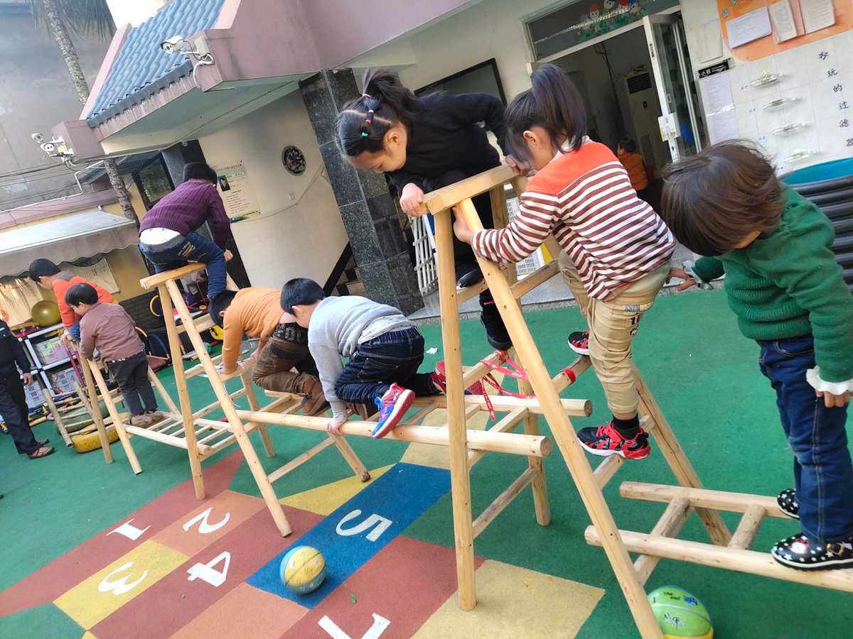 梯子游戏教案反思_梯子游戏教案反思小班