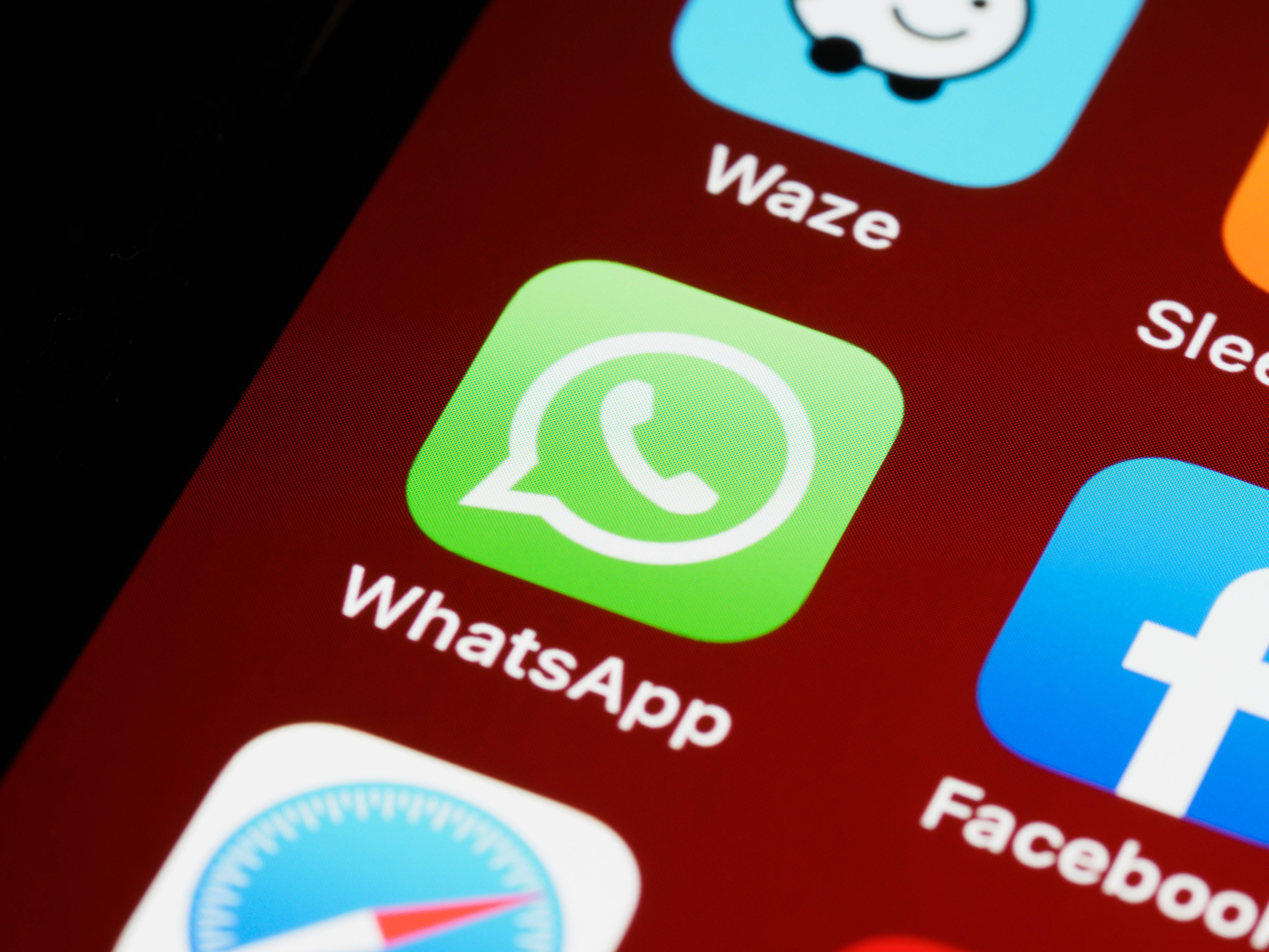 whatsapp怎么加好友聊天_whatsapp怎么添加好友聊天