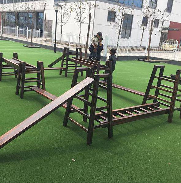 安吉梯子游戏目标_安吉游戏梯子玩法小班教案