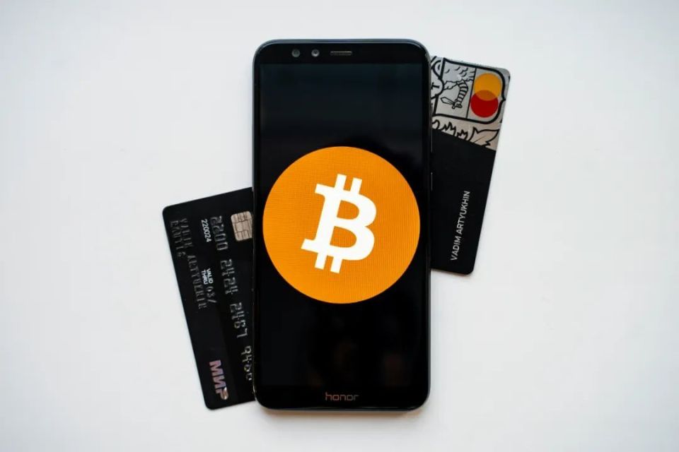 信用货币是足值货币吗_信用货币的典型特征是足值货币吗
