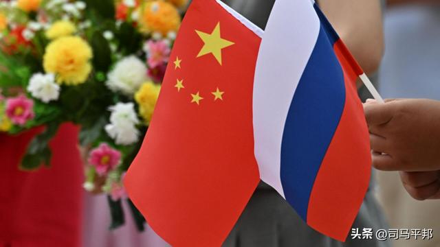 特朗普与俄方关系如何_特朗普的这番话与早先美国和俄罗斯官员们的公开言论不