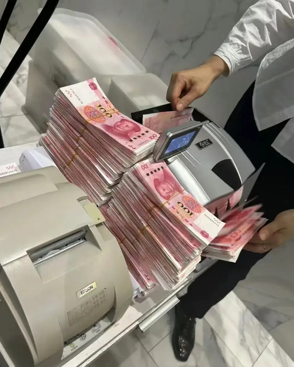 token钱包跑路我的币能取出来吗_tokenpocket钱包被盗怎么办