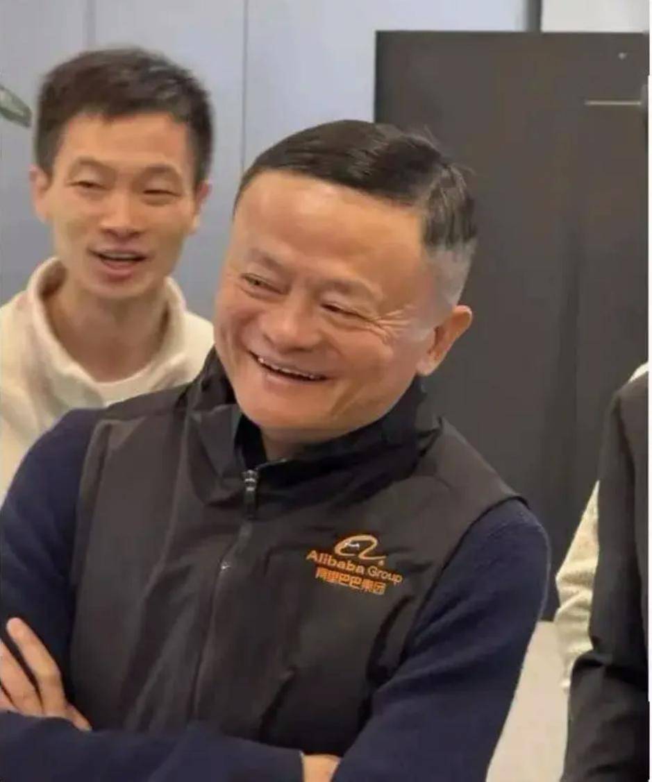 马云谈pi币在中国合法吗_pi币涨到10000元一枚